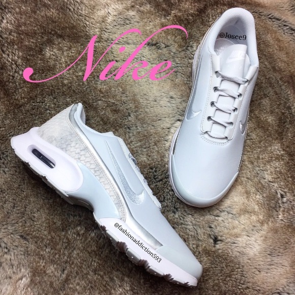 Nike Air Max Jewell PRM TXT Women's platinum shoes - Picture 5 of 6